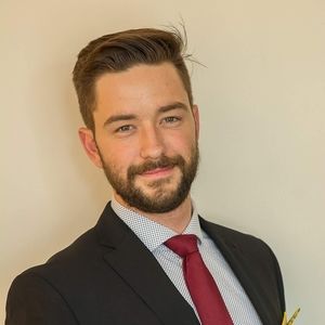 Meet your Posher, Raphael